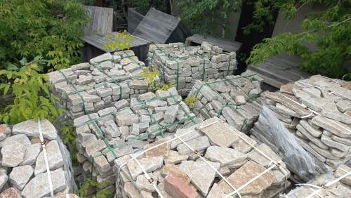 Плитняк гранитный галтованный купить в Улан-Удэ