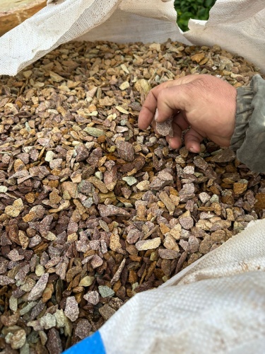 Златолит персиковый декоративная каменная крошка купить в Улан-Удэ