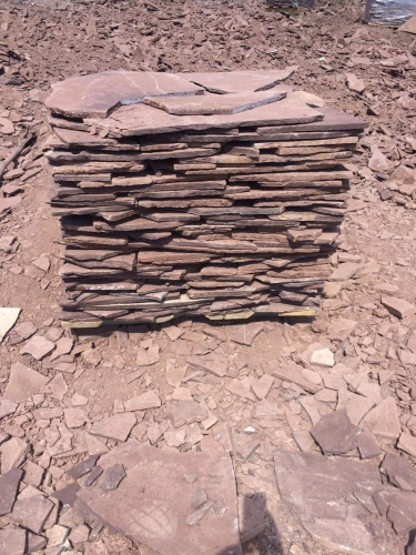 Плитняк лемезит бордовый для цоколя 1,5-2 см купить в Улан-Удэ