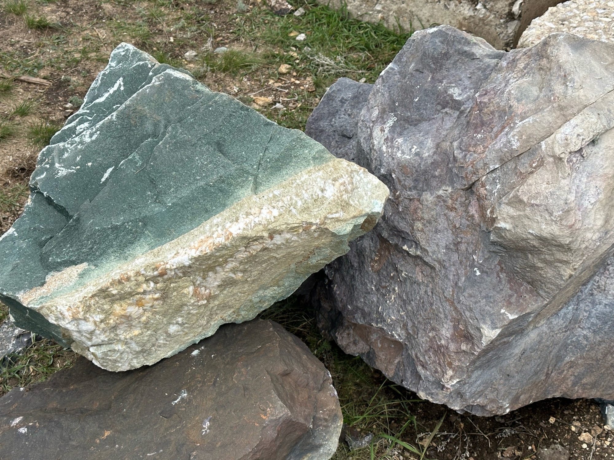 Камни для ландшафтного дизайна зелёные 10-60 килограмм купить в Улан-Удэ