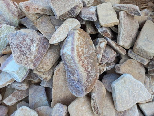 Златолит жёлтый, жёлто-зелёный глыбки и валуны для ланшафтного дизайна купить в Улан-Удэ