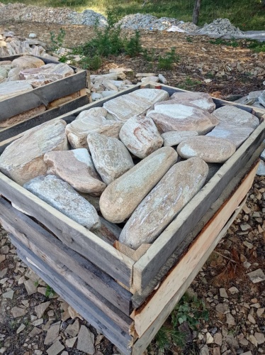 Златолит жёлтый, жёлто-зелёный глыбки и валуны для ланшафтного дизайна купить в Улан-Удэ