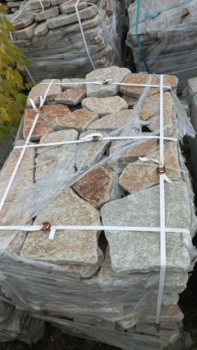 Плитняк галтованный гранитный для ландшафтного дизайна купить в Улан-Удэ