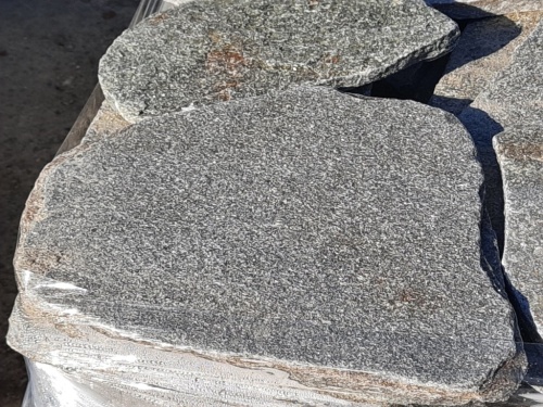 Златолит серебристый галтованный для цоколя купить в Улан-Удэ